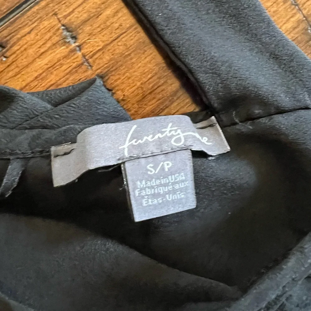 Forever Twenty One Dress - Picture 7 of 9